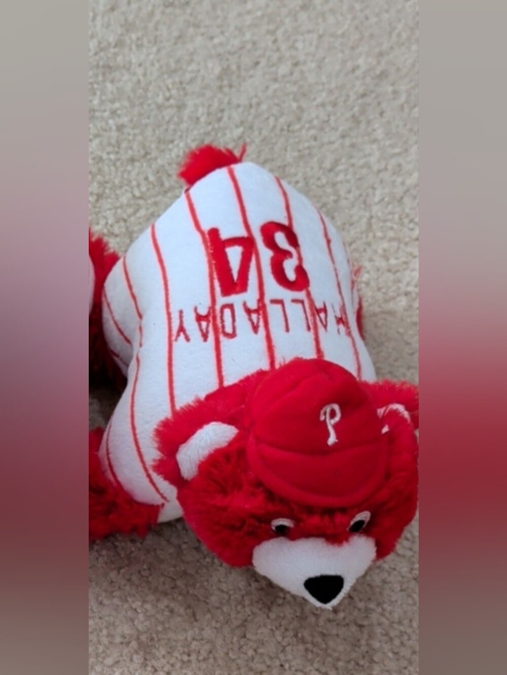 MLB Philadelphia Phillies Collectible Pillow Pet From 2011 (Halladay)